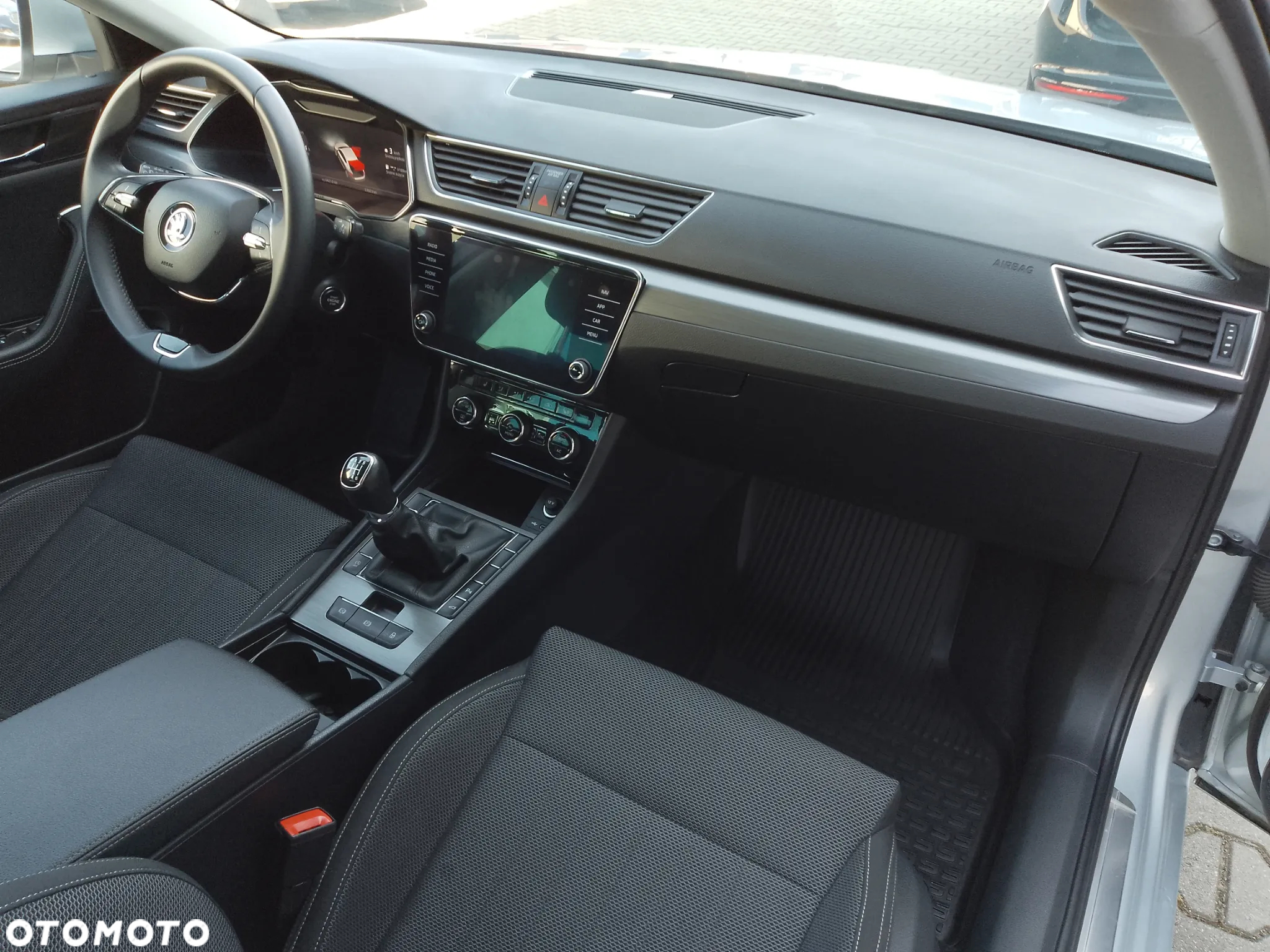 Skoda Superb 2.0 TDI SCR Style - 17