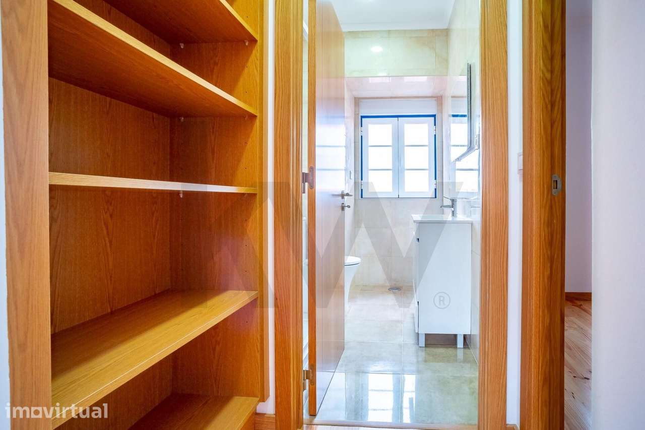 Apartamento T2 para Arrendamento no Centro do Monte da Caparica - Grande imagem: 4/11
