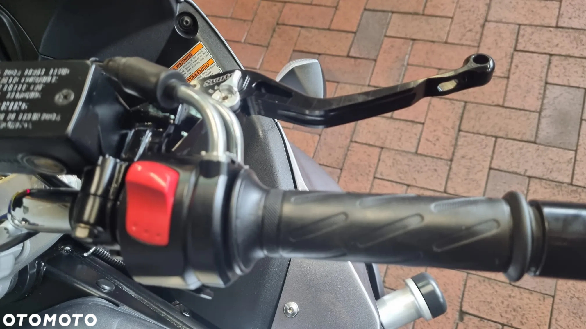 Suzuki GSX - 14
