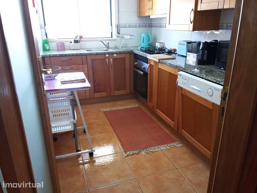 Apartamento T1+2 Duplex, em condomínio fechado, a 2 minutos da praia - Grande imagem: 3/20