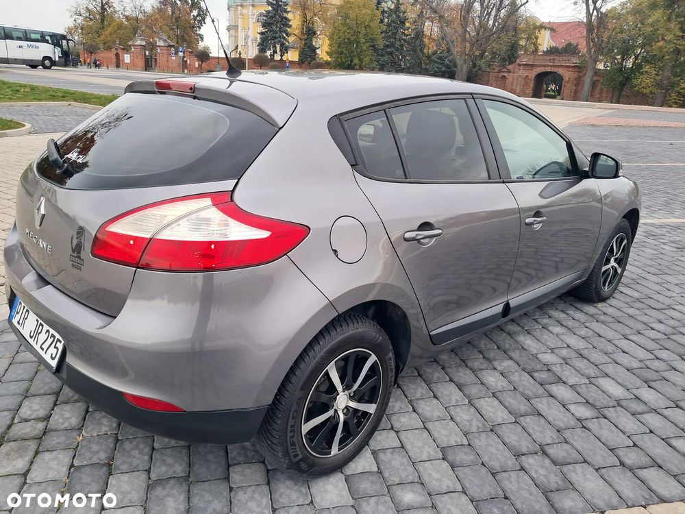 Renault Megane - 7