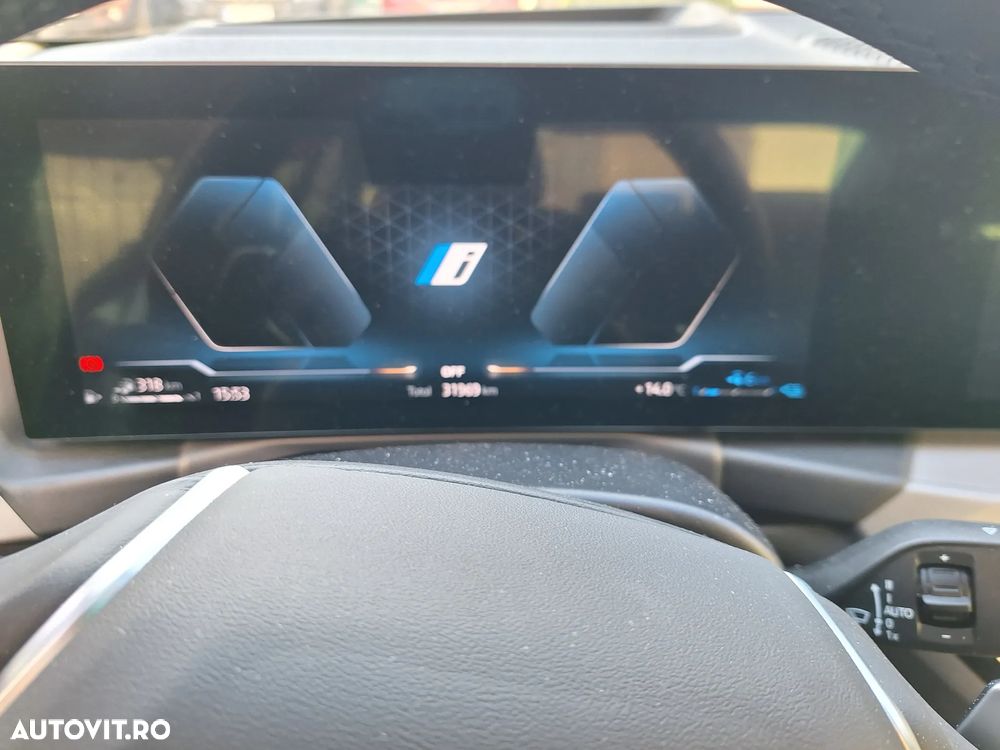 BMW Seria 3 330e xDrive AT PHEV - 7