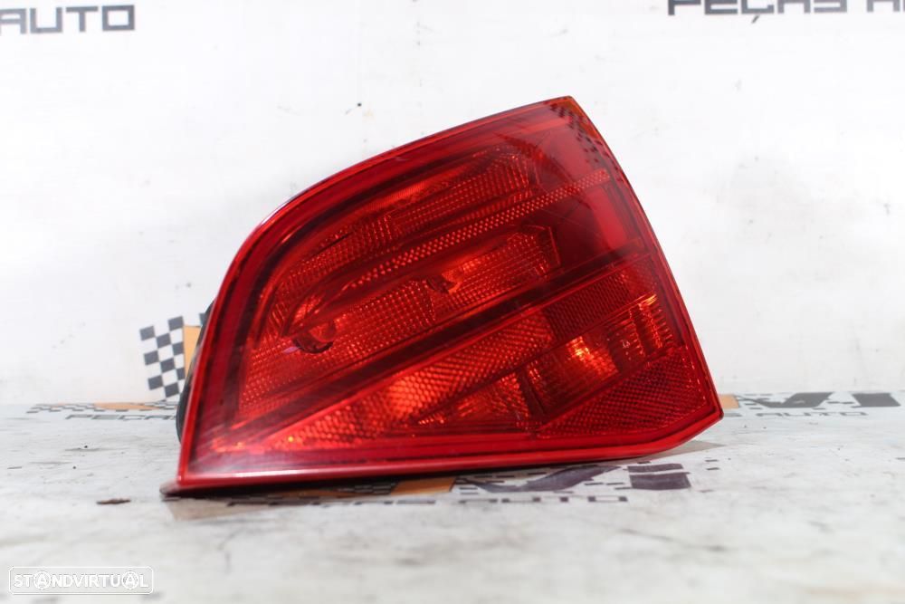 Farolim Direito Audi A4 (8K2, B8)  219602 / Mala Passageiro Sedan - 2