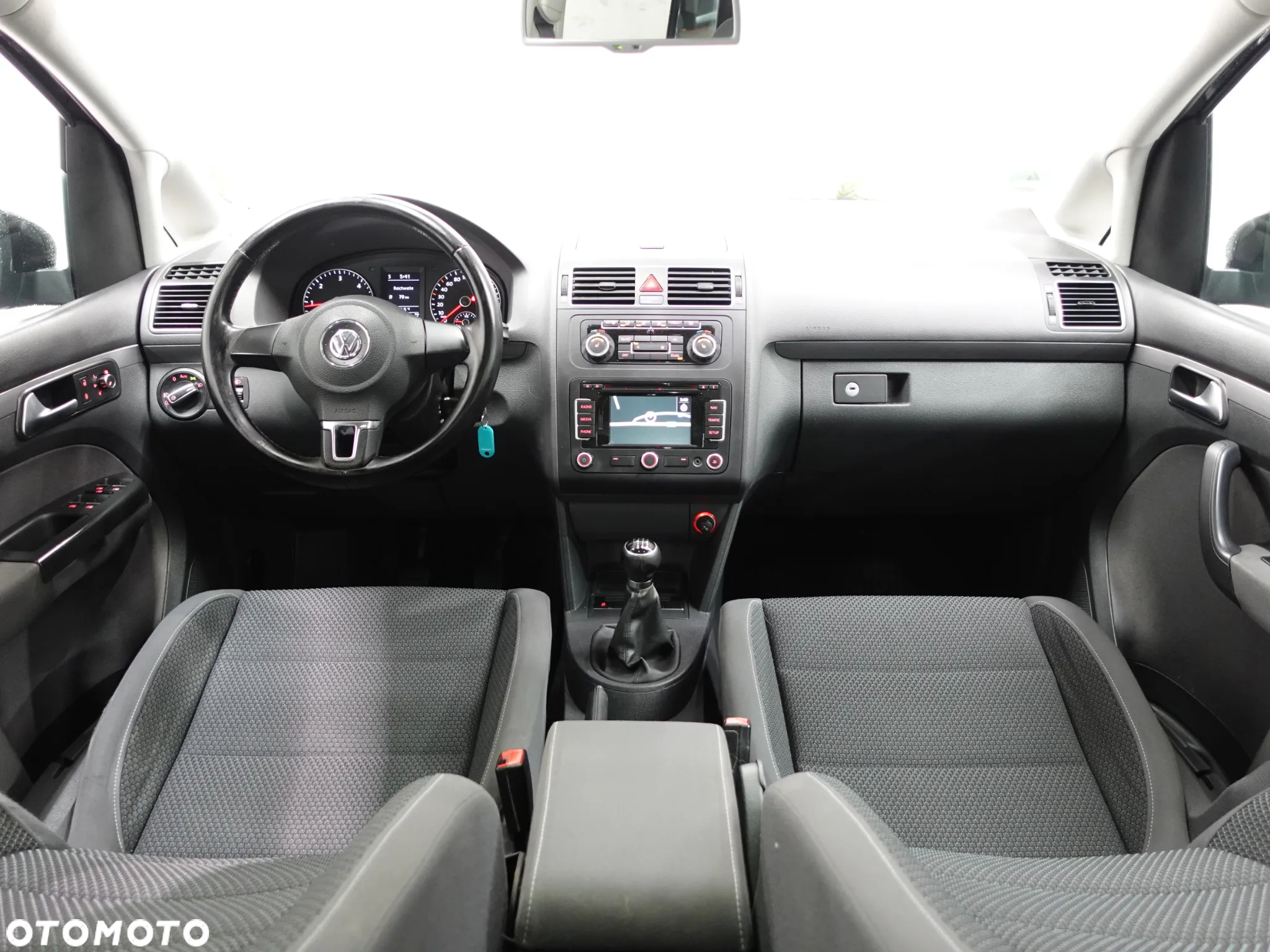 Volkswagen Touran 2.0 TDI DPF Comfortline - 28