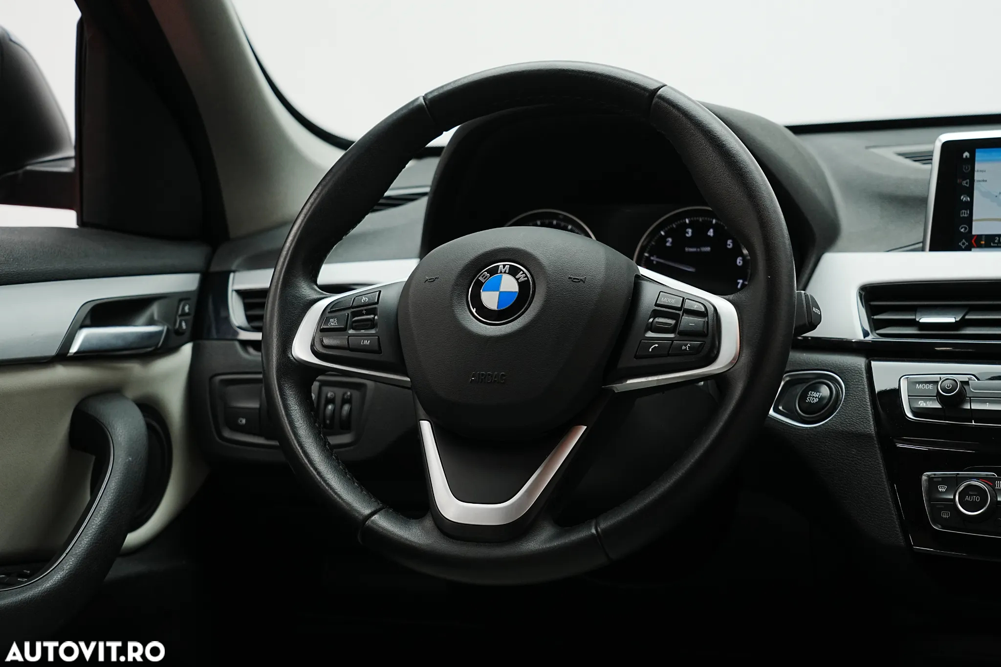 BMW X1 xDrive25e AT PHEV - 12