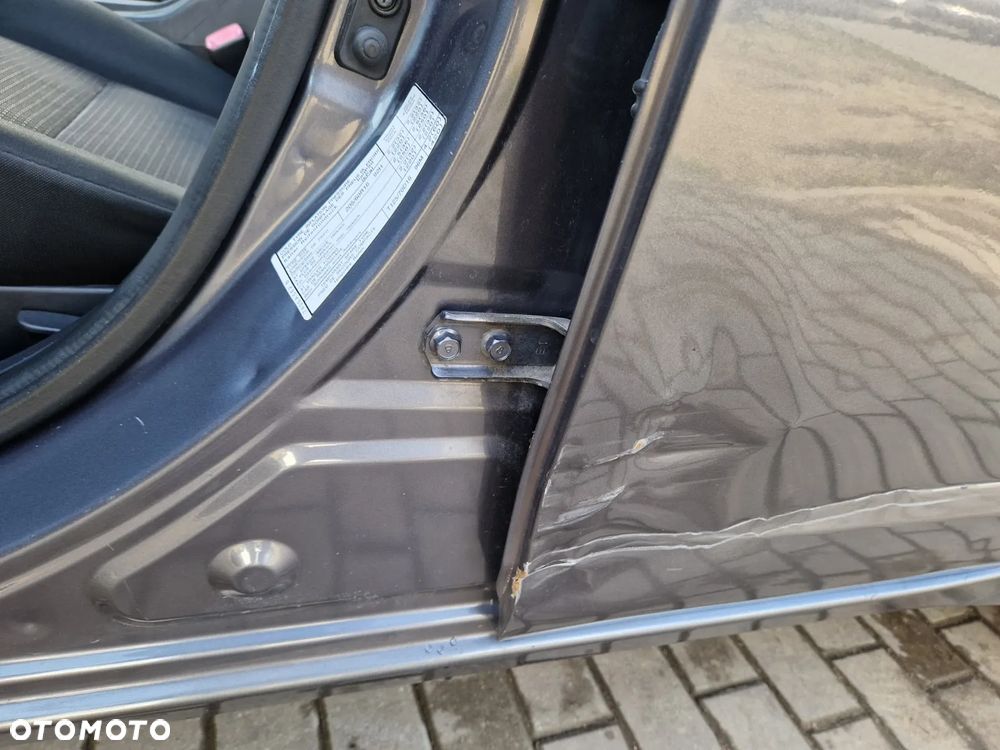 Mitsubishi Lancer - 14