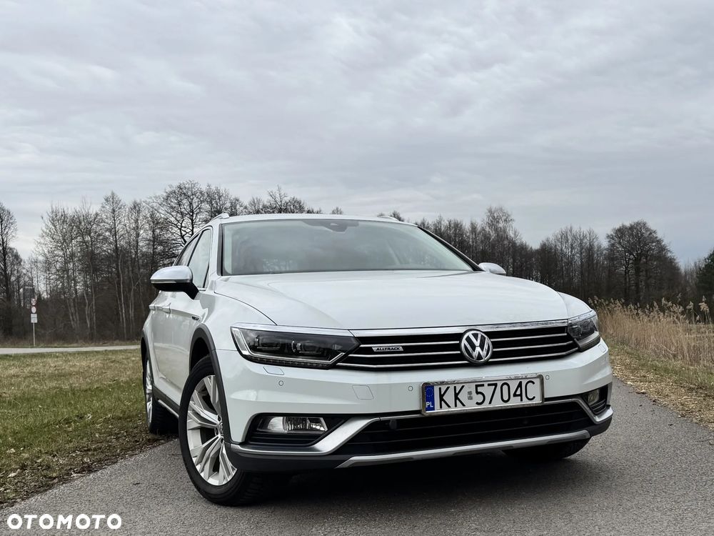 Volkswagen Passat Alltrack 2.0 TDI SCR 4Motion DSG - 1