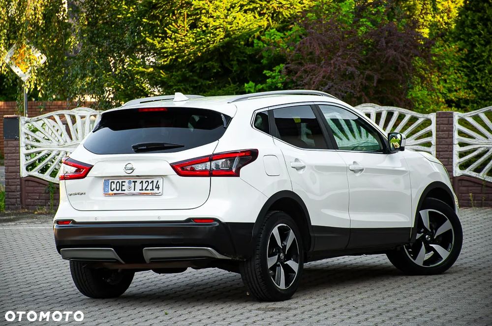 Nissan Qashqai 1.6 DIG-T 360 - 19