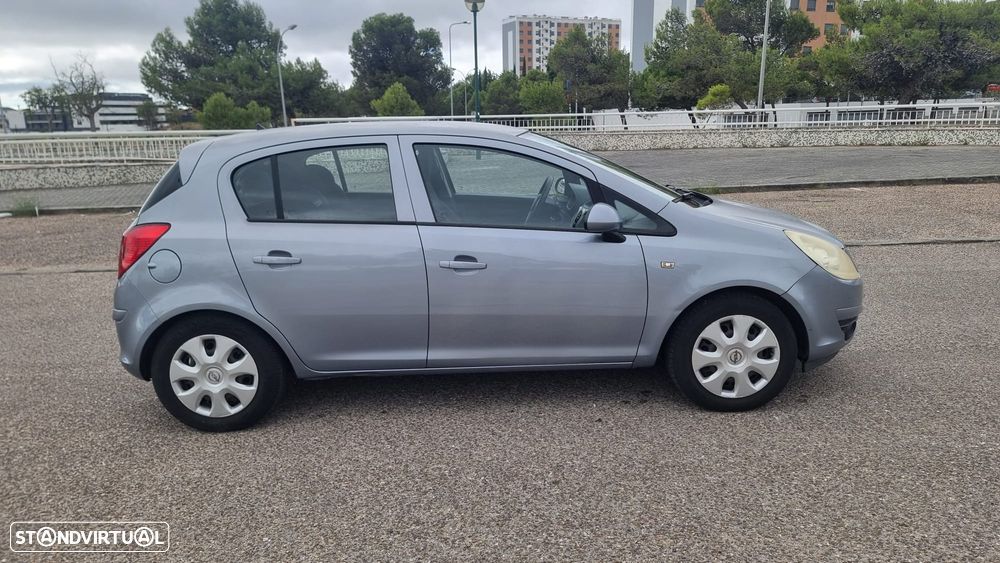 Opel Corsa - 8