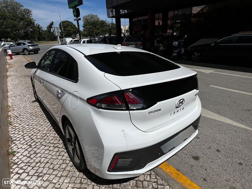 Hyundai Ioniq 1.6 GDI HEV Hybrid Tech - 8
