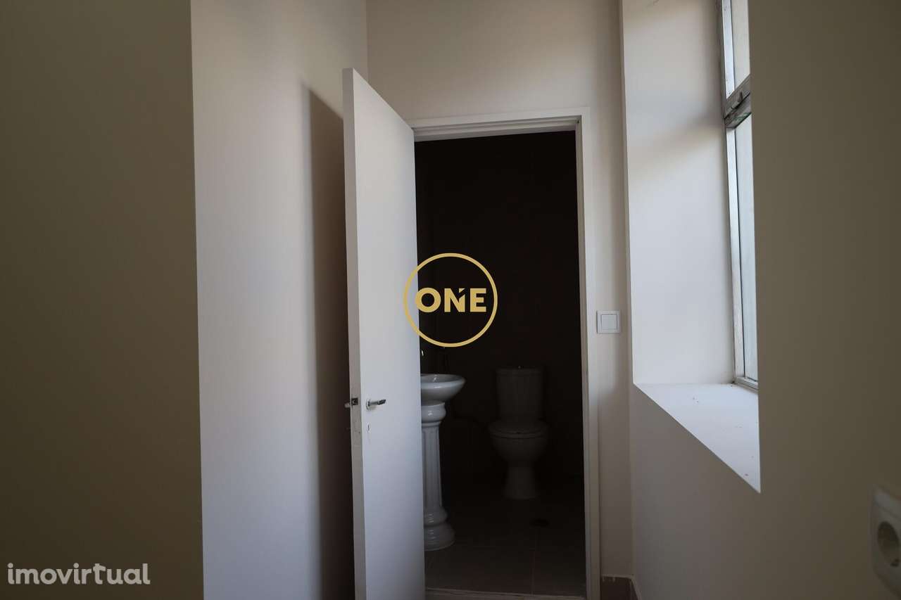 Loja para arrendamento próximo do centro - Grande imagem: 3/11