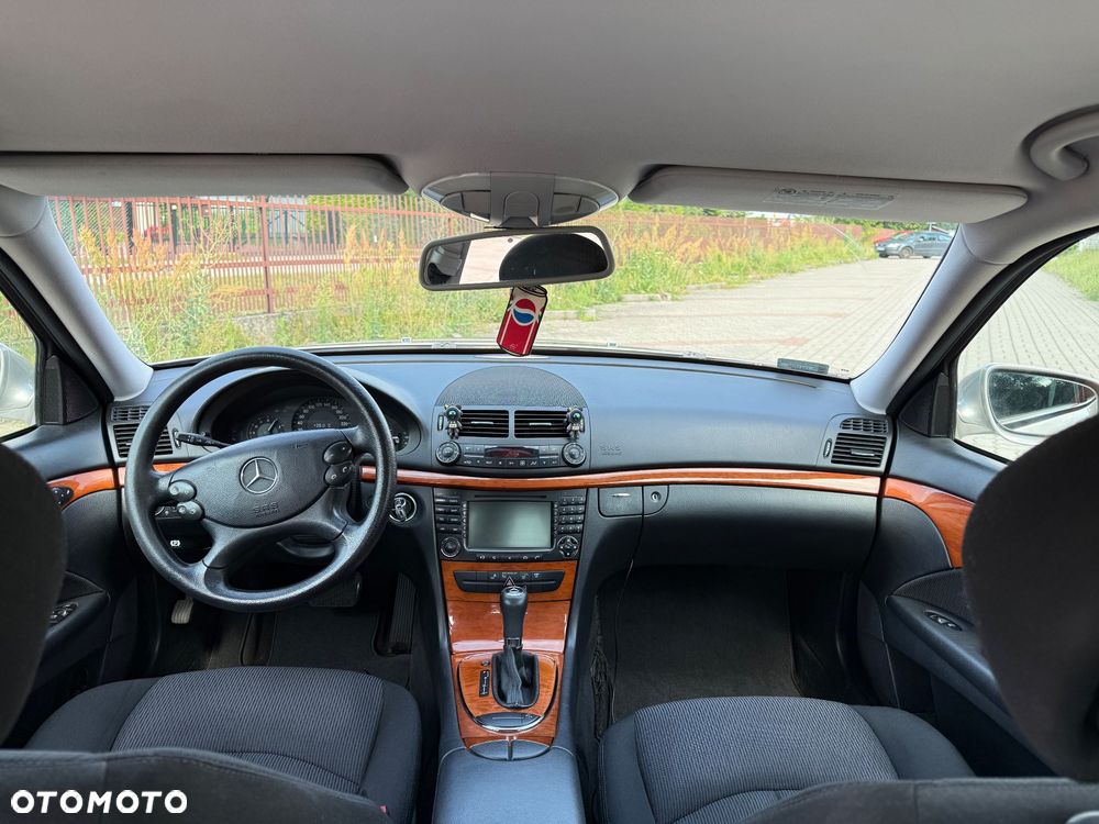 Mercedes-Benz Klasa E 280 CDI 4-Matic Classic - 15
