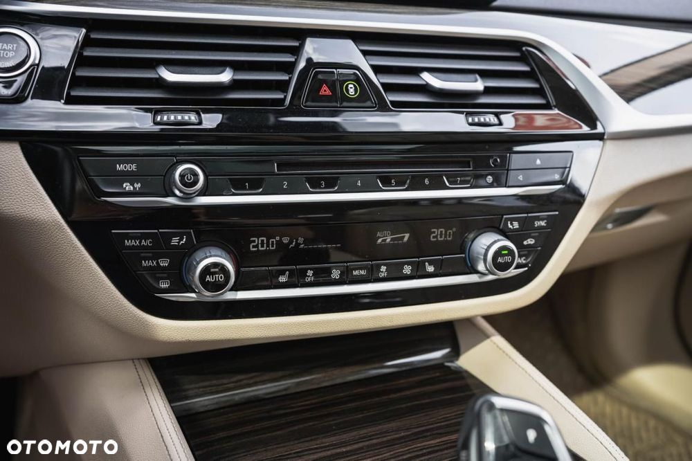 BMW Seria 5 - 18