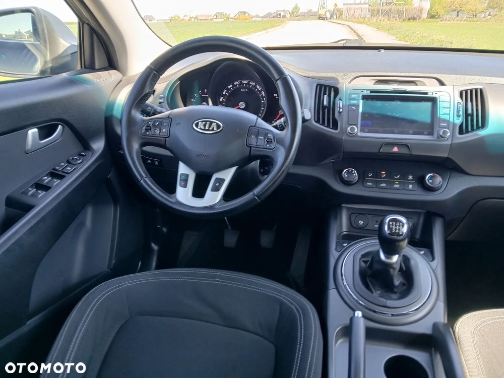 Kia Sportage 1.7 CRDI 2WD ISG Dream-Team Edition - 14
