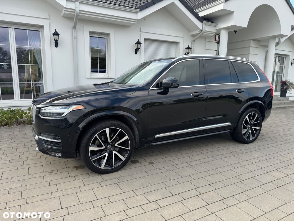 Volvo XC 90 - 1
