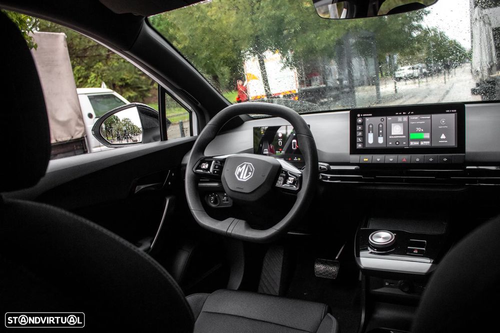 MG MG4 4 Standard - 29