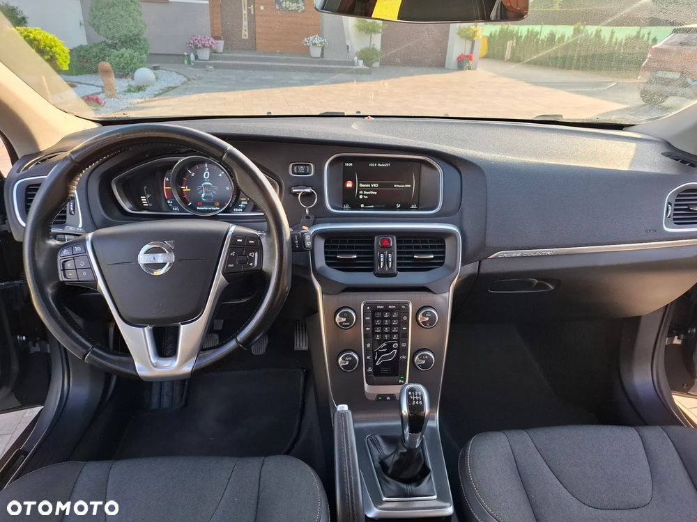 Volvo V40 Cross Country D2 - 15
