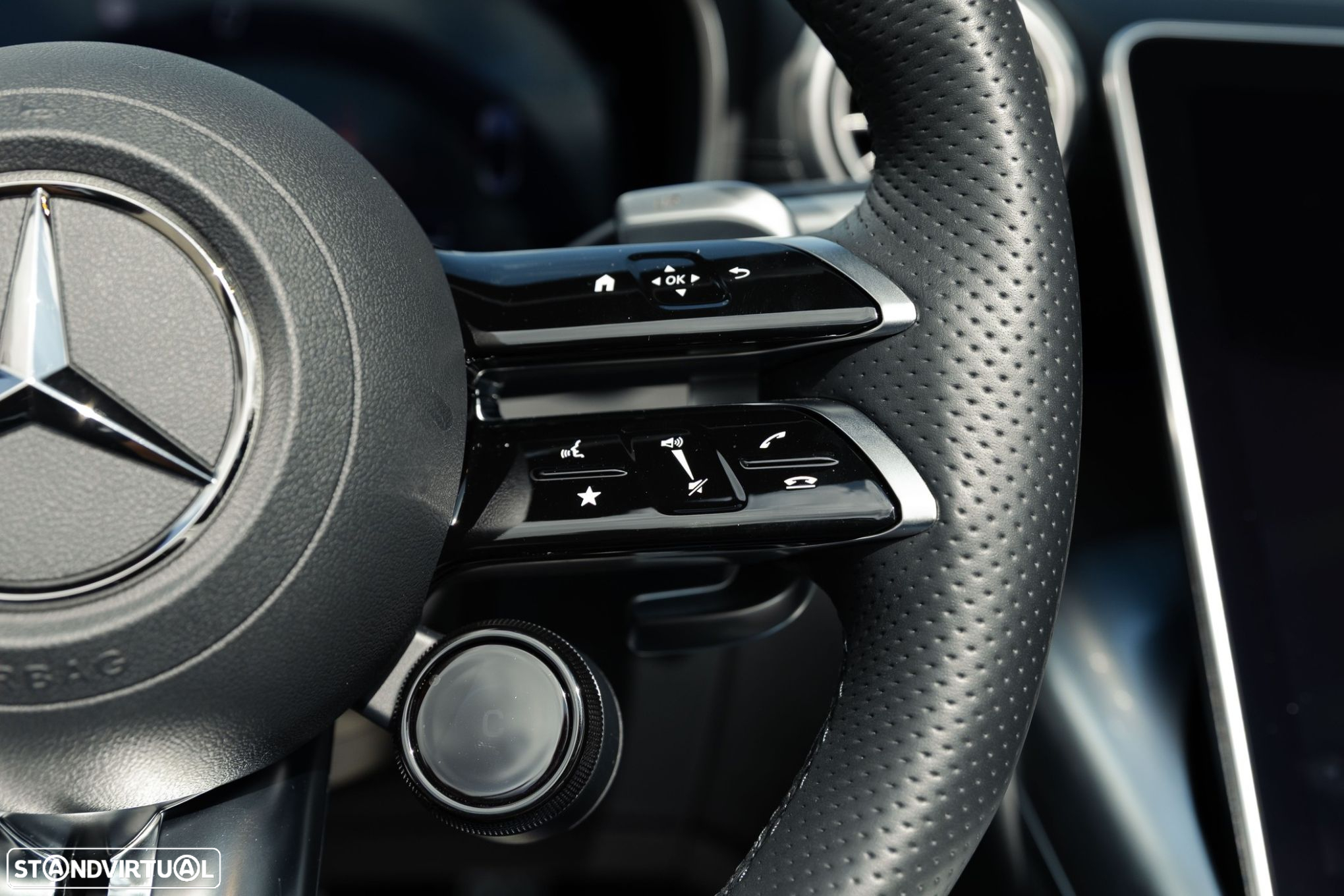 Mercedes-Benz SL 63 AMG 4Matic+ - 19