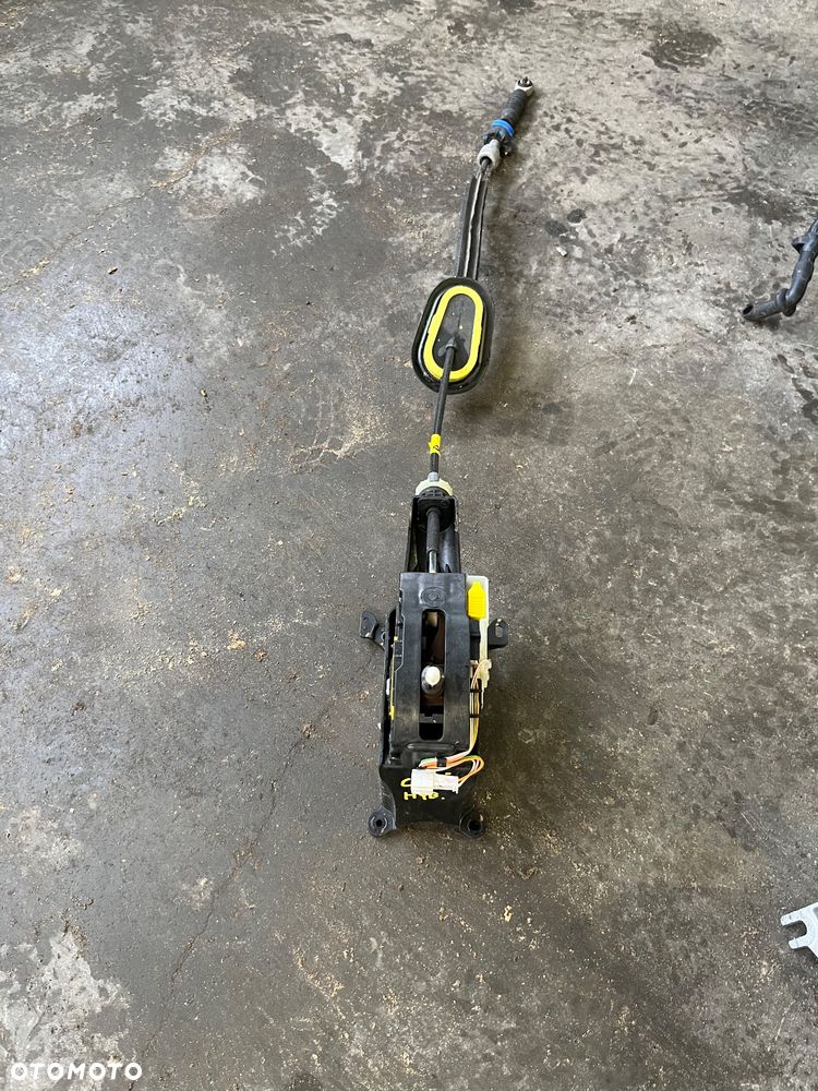 Lewarek wybierak linki zmiany biegów Renault Clio V LIFT 1.6 E-TECH HYBRYDA - 1