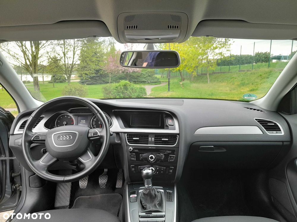 Audi A4 Limousine - 6