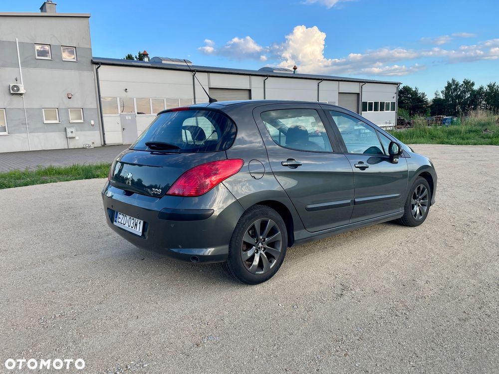 Peugeot 308 1.6 Premium - 5