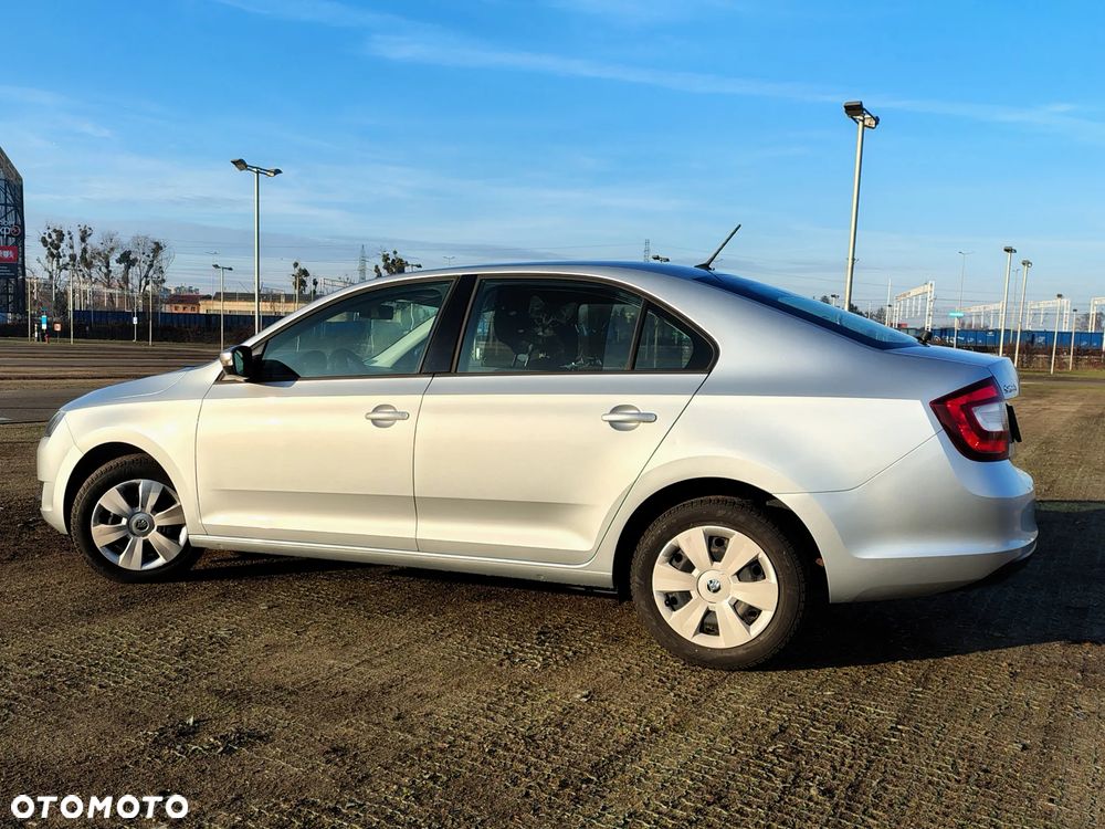 Skoda RAPID 1.0 TSI Active - 9