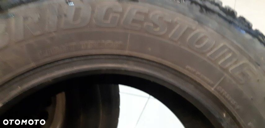 Opony Zimowe Bridgestone Blizzak 225/75/16c 6-5mm Para - 7