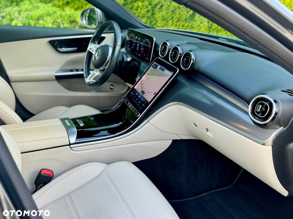 Mercedes-Benz Klasa C 220 d mHEV Avantgarde - 24