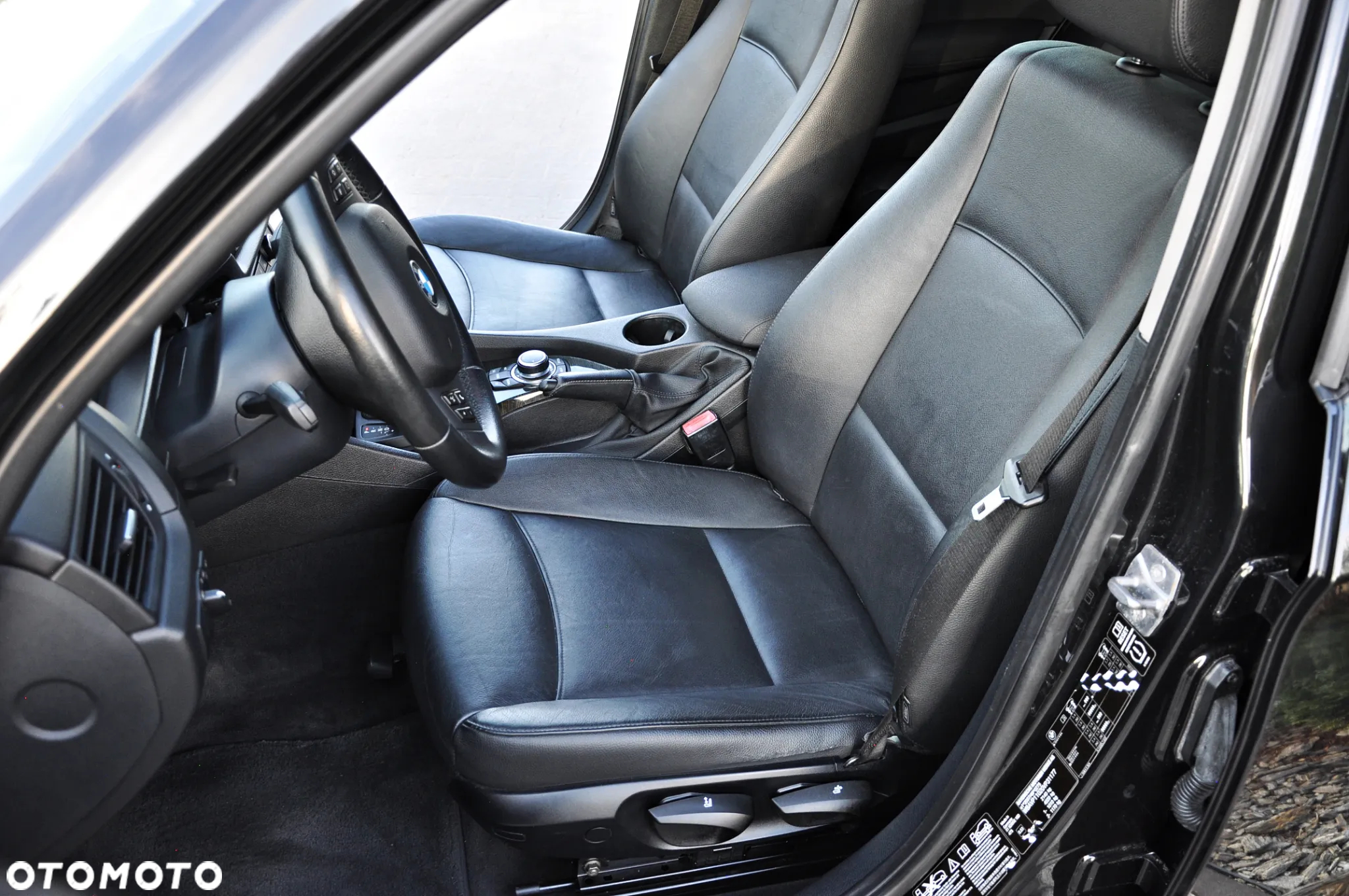 BMW X1 xDrive18d xLine - 16