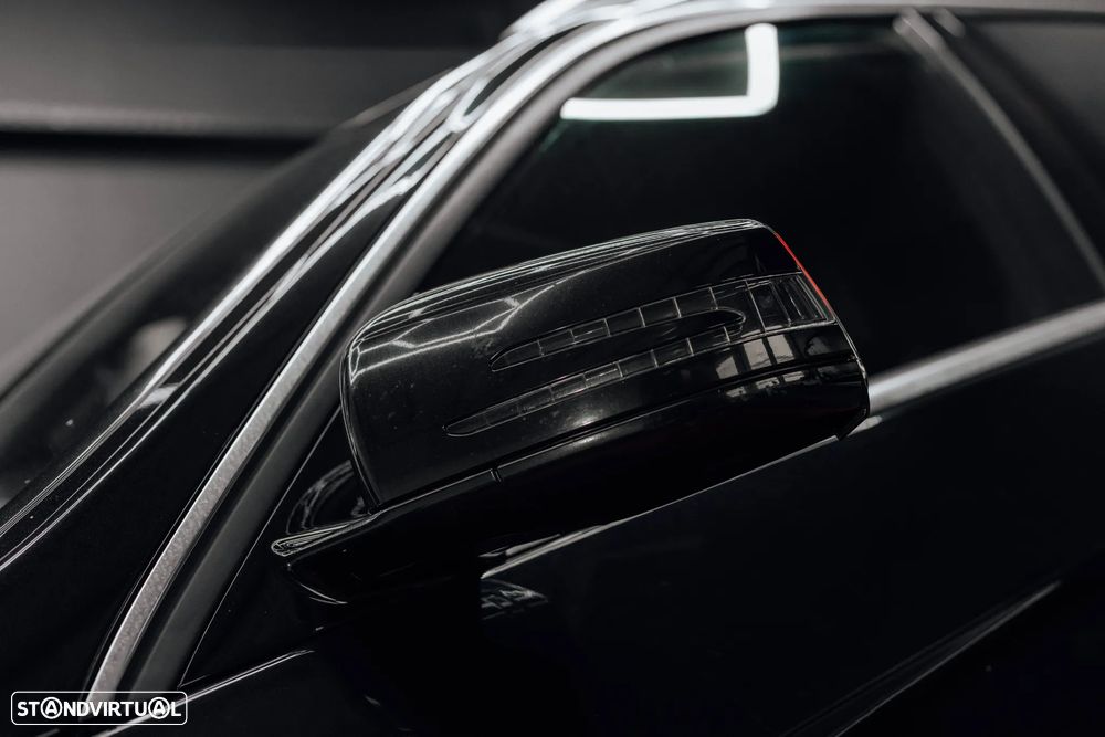 Mercedes-Benz E 220 CDI DPF BlueEFFICIENCY 7G-TRONIC Avantgarde - 31