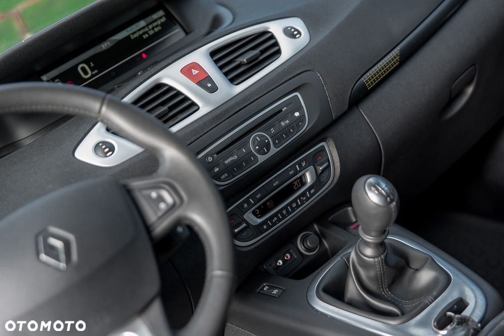 Renault Scenic - 22