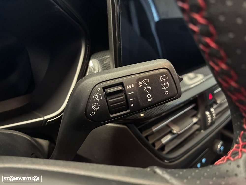 Ford Focus 1.0 EcoBoost MHEV ST-Line - 27