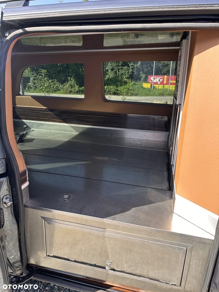 Mercedes-Benz VITO - 12