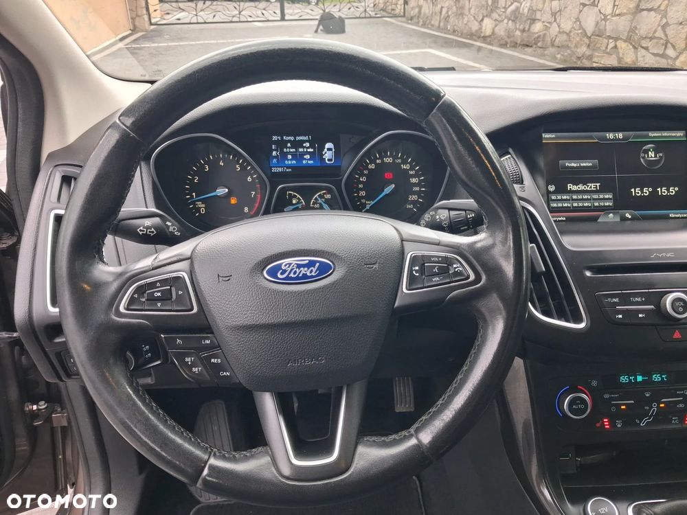 Ford Focus - 21