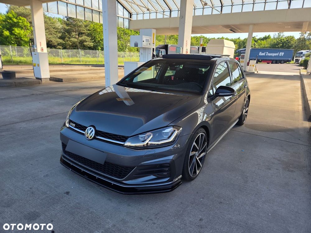 Volkswagen Golf 2.0 TDI BMT GTD - 2