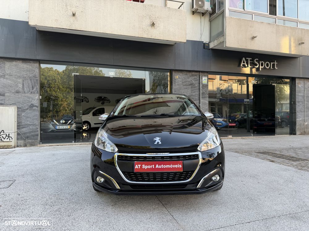 Peugeot 208 1.2 PureTech Signature - 5