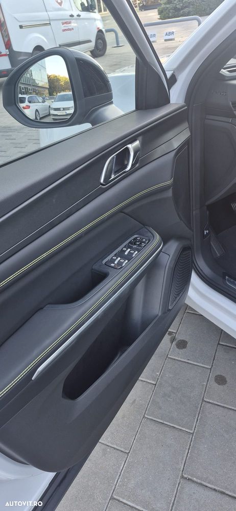 Lynk&Co 01 - 18