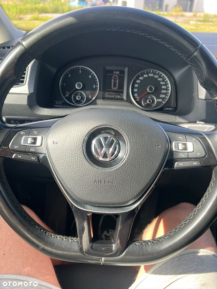 Volkswagen Caddy 2.0 TDI Comfortline DSG - 12