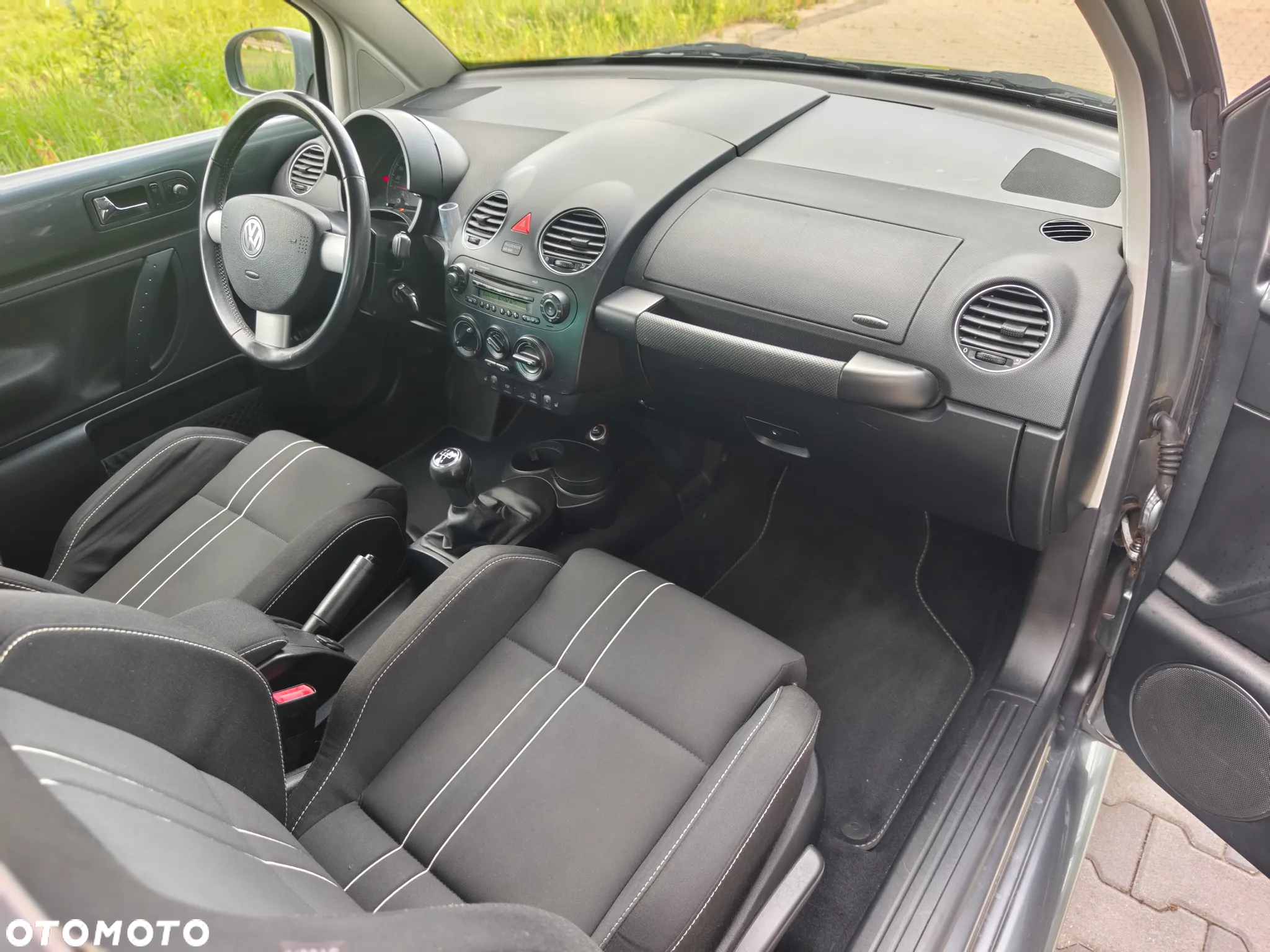 Volkswagen New Beetle 1.4 United - 13