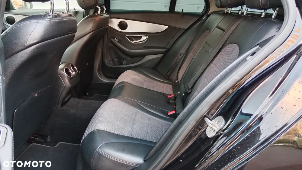 Mercedes-Benz Klasa C - 17