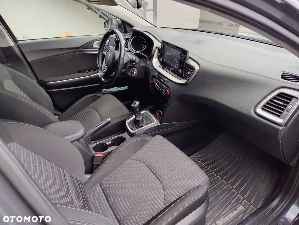 Kia XCeed 1.5 T-GDI L - 4