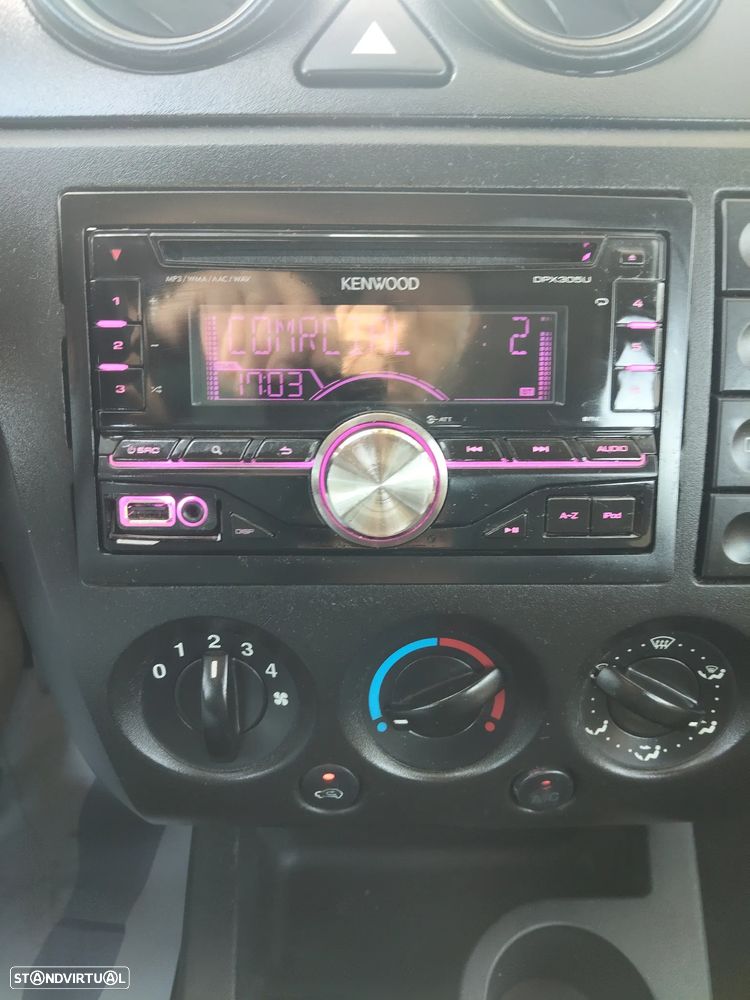 Ford Fiesta 1.4 Trend Durashift EST - 13