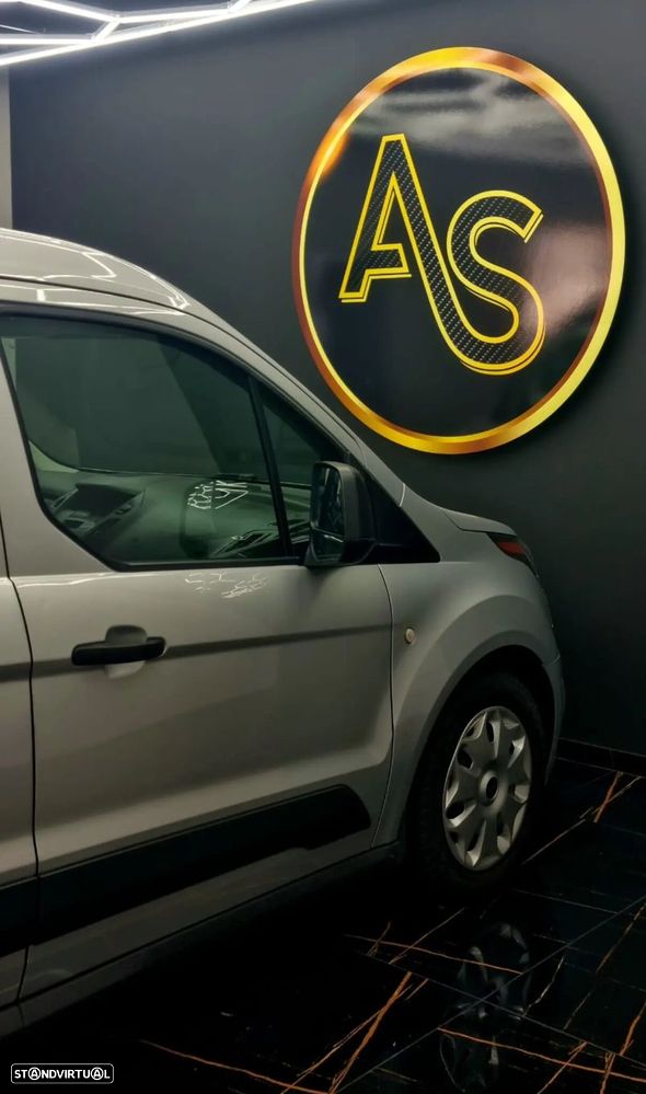 Ford Transit Connect L2 3 Lugares - 35
