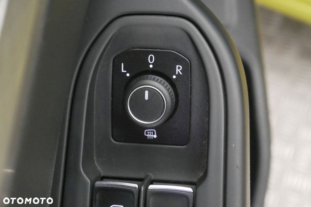Volkswagen Golf Variant 1.5 TSI EVO Life - 25