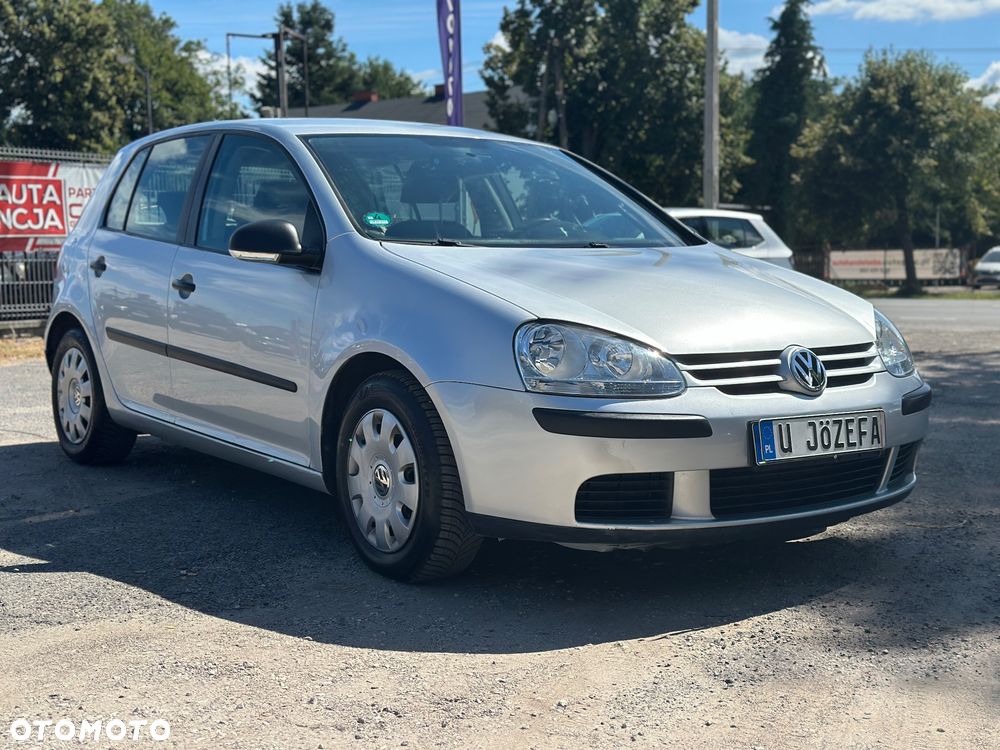Volkswagen Golf 1.9 TDI DPF Trendline - 5
