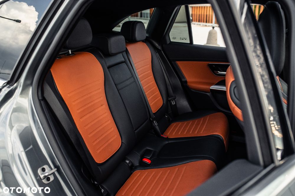 Mercedes-Benz GLC 200 mHEV 4-Matic AMG Line - 22