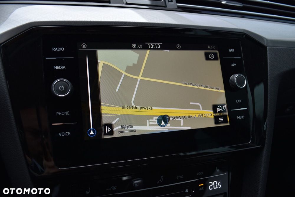 Volkswagen Passat 2.0 TSI Business DSG - 20