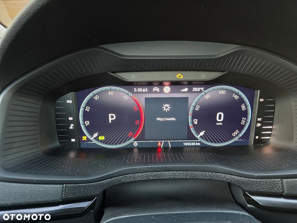 Skoda Karoq 2.0 TDI SCR 4x4 DSG Style - 31