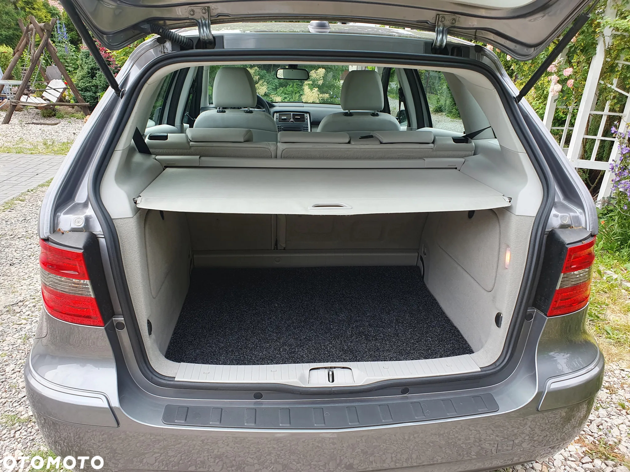 Mercedes-Benz Klasa B 180 Autotronic SPORT EDITION - 16