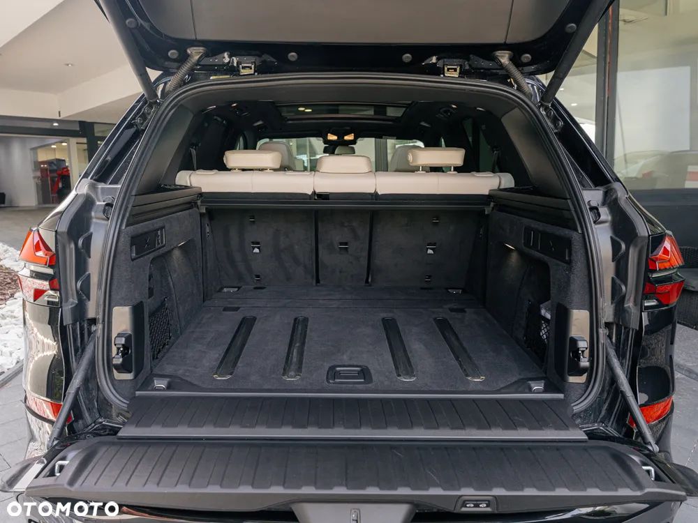 BMW X5 xDrive40d - 17